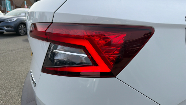 Skoda Karoq 1.0 TSI SE 5dr DSG Petrol Estate